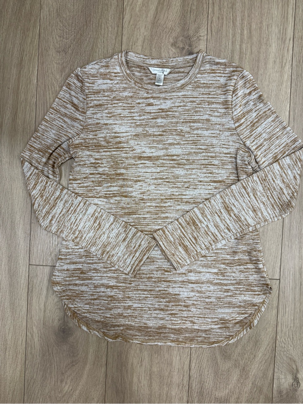 Banana Republic Luxespun Marled Long Sleeve Top Beige Size M